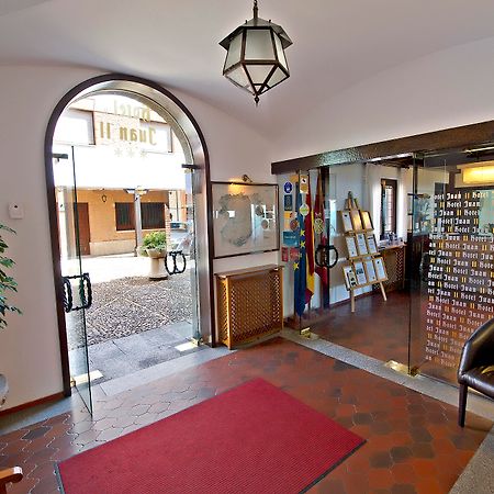 Hospedium Hotel Juan II Торо Екстериор снимка