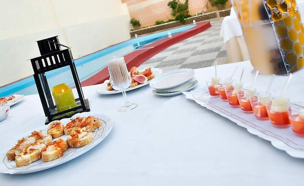 Hospedium Hotel Juan II Торо Екстериор снимка