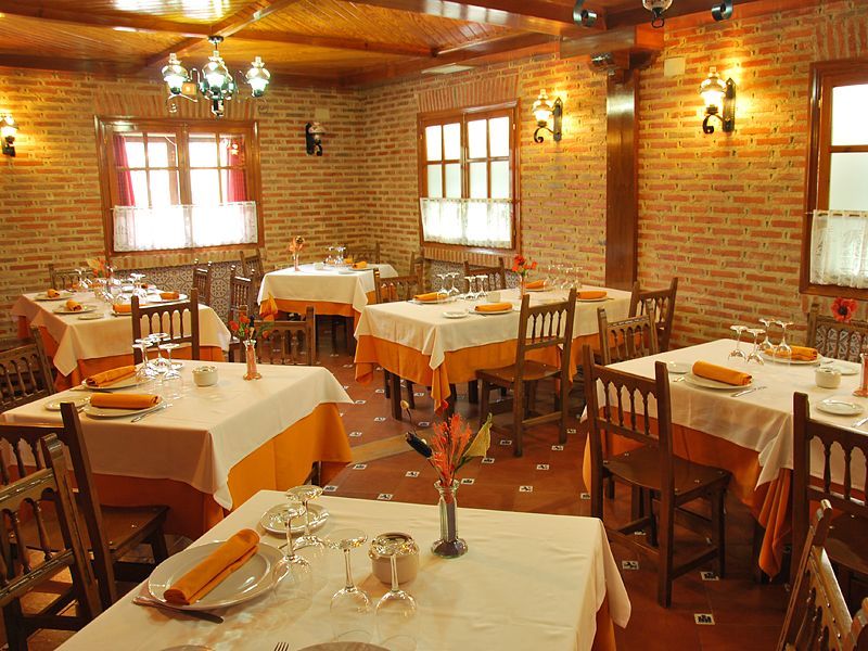 Hospedium Hotel Juan II Торо Екстериор снимка