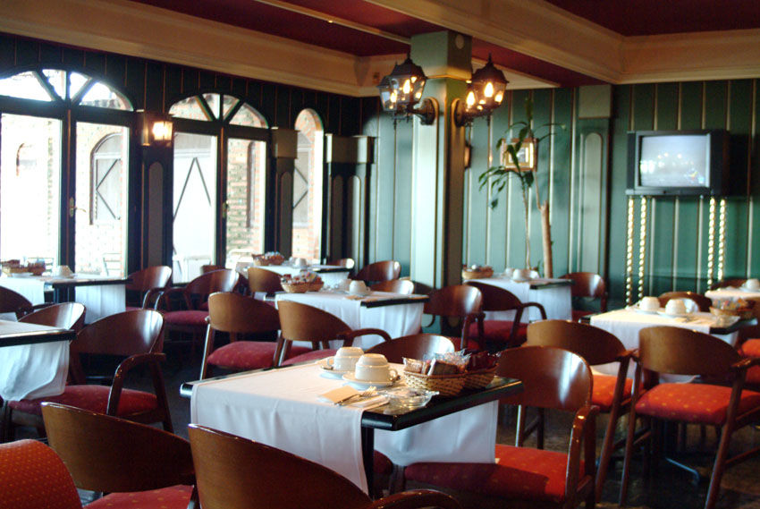 Hospedium Hotel Juan II Торо Екстериор снимка